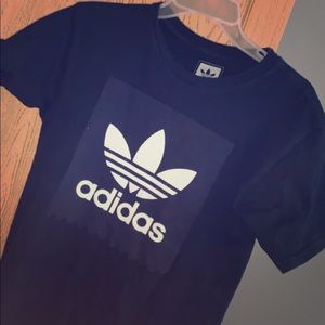 Adidas t shirt